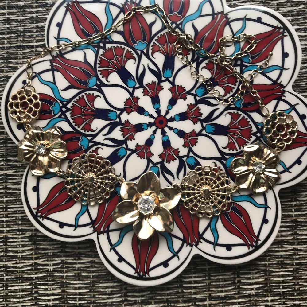 2/$10 Gold Tone Floral Statement Necklace